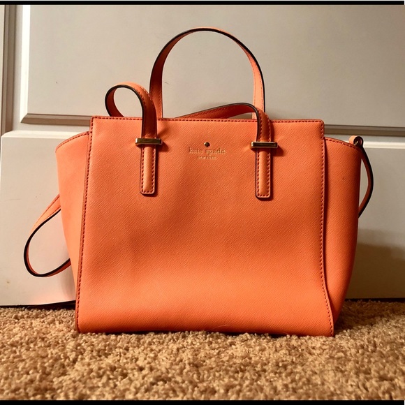 A Salmon Kate Spade - Picture 1 of 1